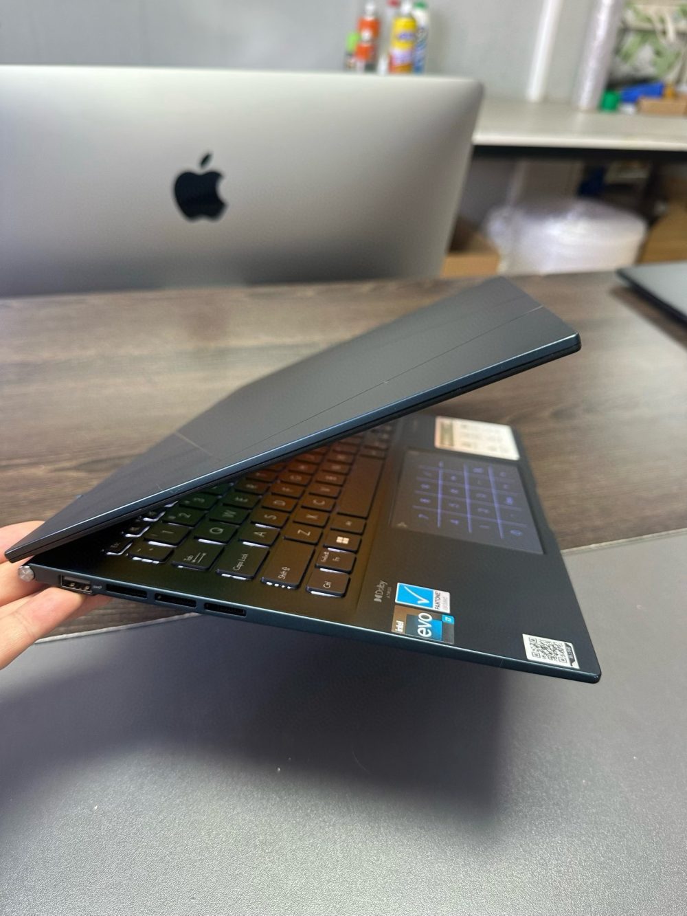 ASUS ZenBook 14 (2022) – i7-1260P / 16GB RAM / 512GB SSD / Integrated Graphics / OLED Display - 图片 5
