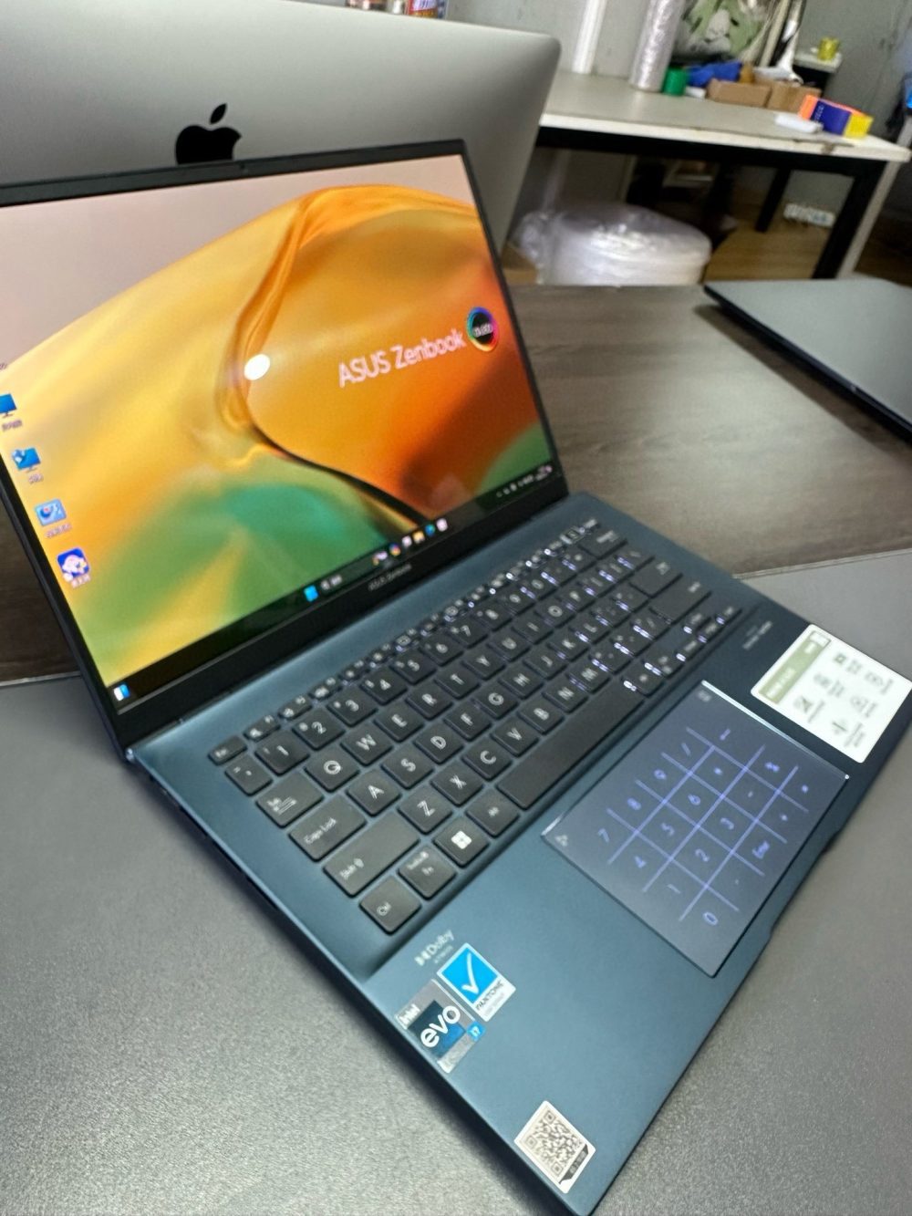 ASUS ZenBook 14 (2022) – i7-1260P / 16GB RAM / 512GB SSD / Integrated Graphics / OLED Display - 图片 9