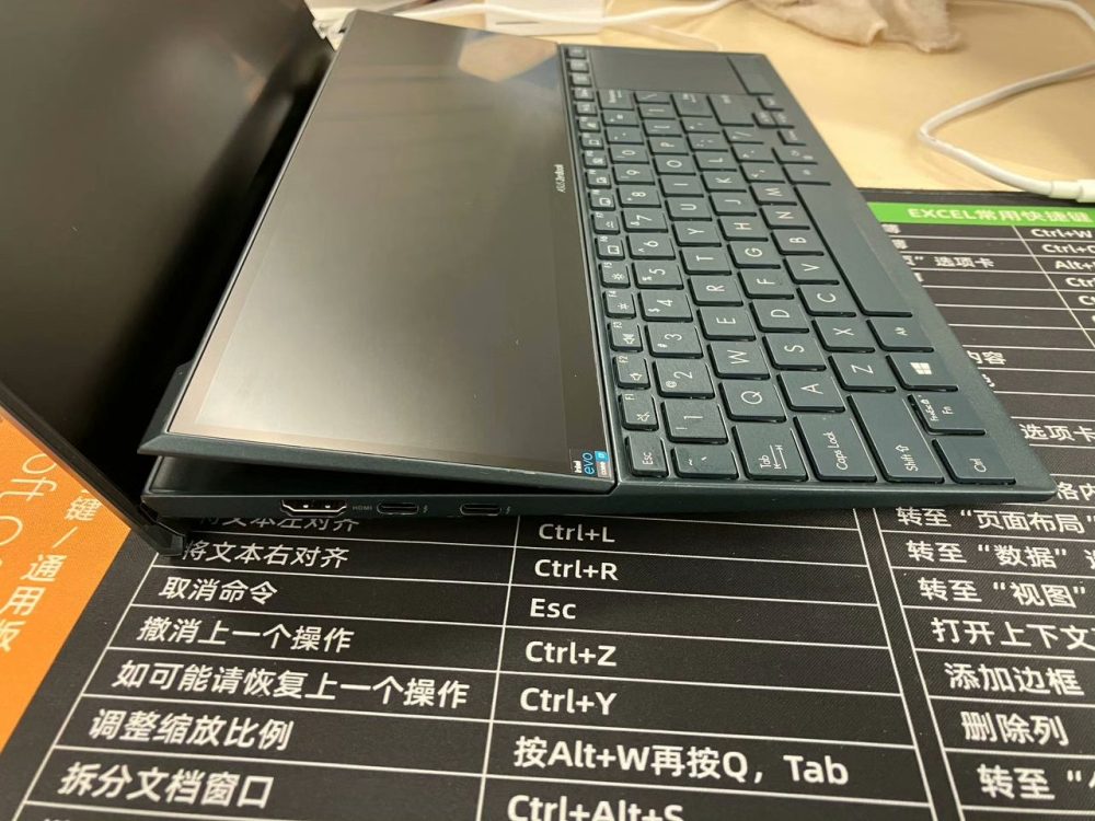 ASUS ZenBook Duo UX4100E / UX482EG – i7-1165G7 / 16GB RAM / 512GB SSD / MX450 2GB Graphics / Touchscreen - 图片 5
