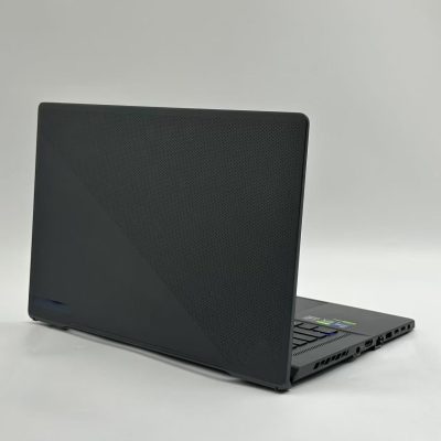 Asus ROG Zephyrus M16 GU603 gaming Laptop | 15.6"2K 165Hz| Core I7-12700H - 512GB SSD Hard Drive - 16GB RAM - Nvidia GeForce RTX 3060 | 6GB - Image 4