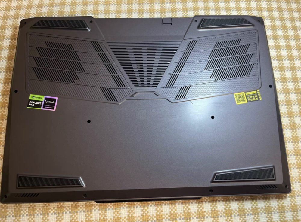 Mechrevo X gaming Laptop | 16"2K 165Hz| Core I7-14650HX- 1TB SSD - 16GB RAM - Nvidia GeForce RTX 4060| 8GB - Image 3