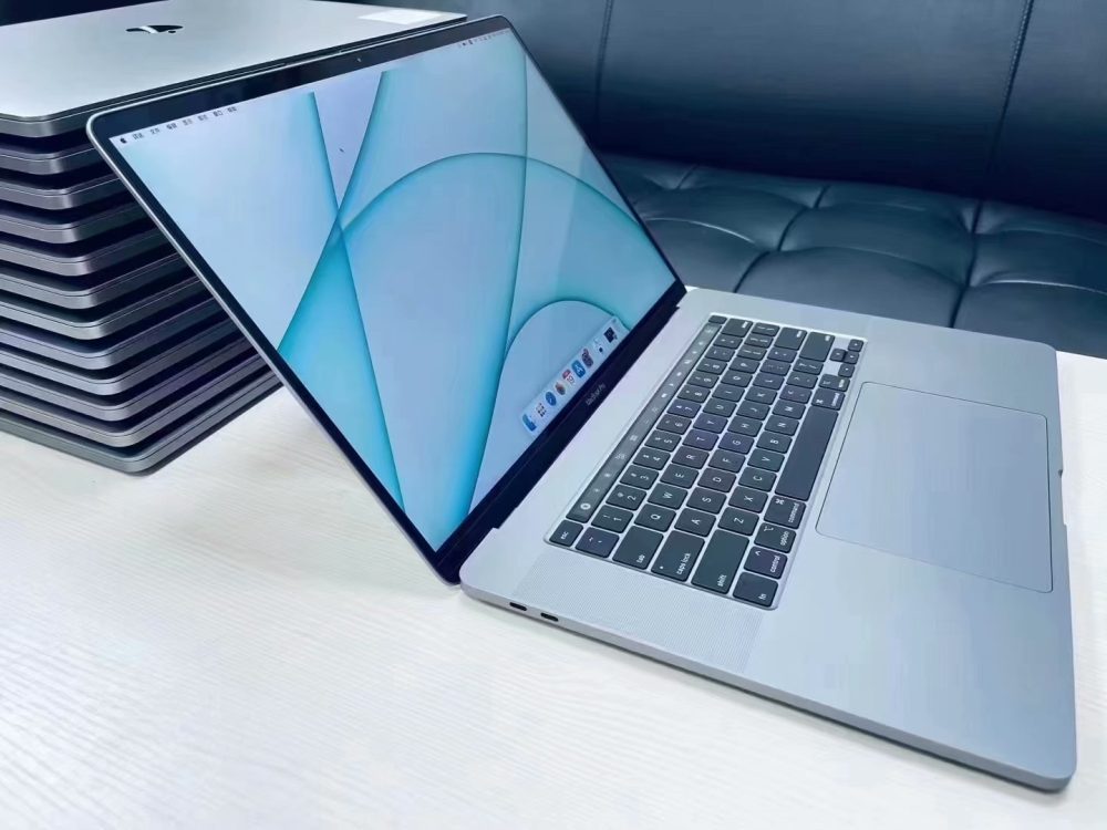 Apple MacBook Pro 2019 | 13" Laptop | Intel Core i7 | 2.5K Retina Display | Excellent Condition - Image 3